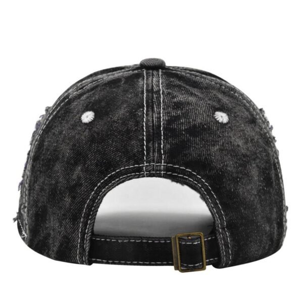 H63376d88b352433c9ac6be393462c5f44.jpg_960x960q80.jpg Color-Trim Distressed Denim Cap